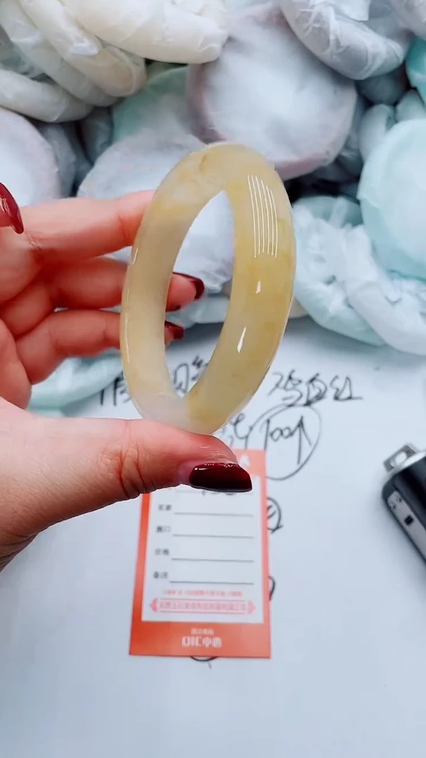 【闪购商品】石英质玉手镯未镶嵌T58-59-60