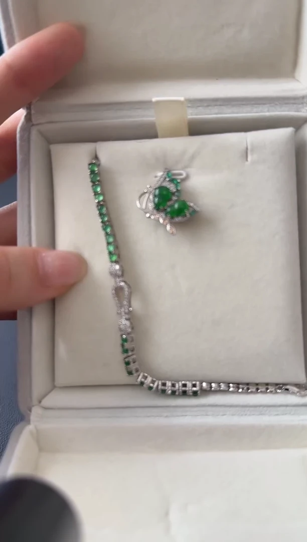 【闪购商品】翡翠手链银S925镶嵌套装