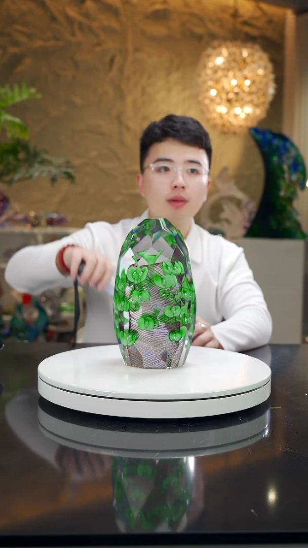 手工艺品琉璃福利设计款绿色蝴蝶兰切面摆件