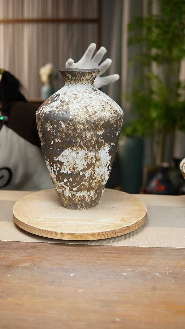 【闪购商品】陶瓷  花器诧寂黑高脚