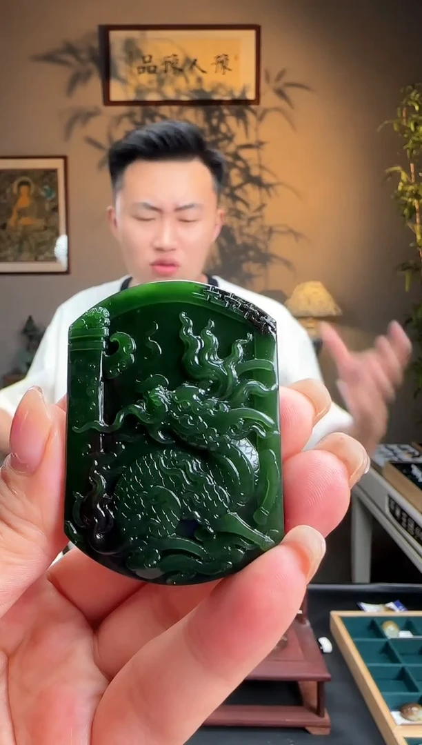 未镶嵌和田玉挂件a5碧玉麒麟