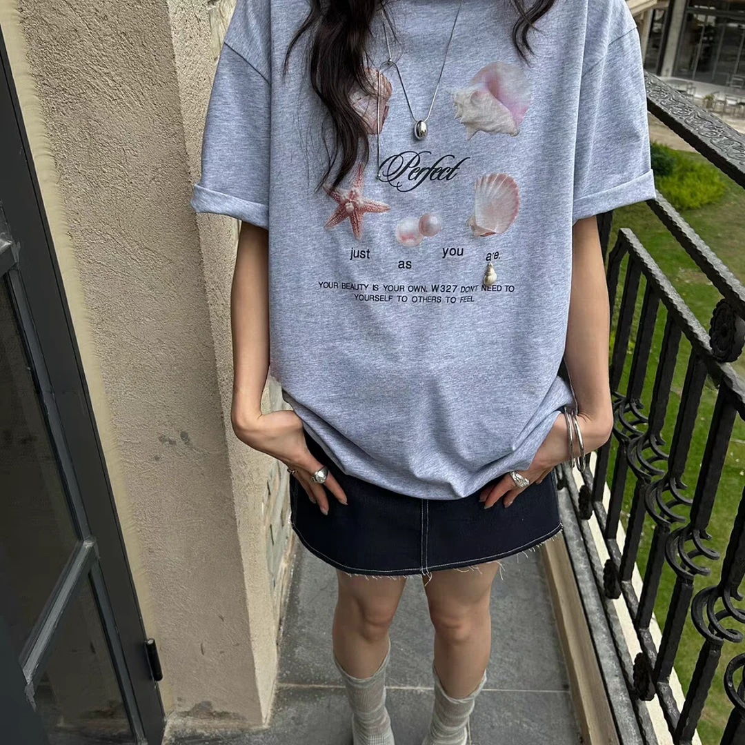 【奥莉】2025春夏：宽松休闲百搭贝壳字母印花短袖T恤58983