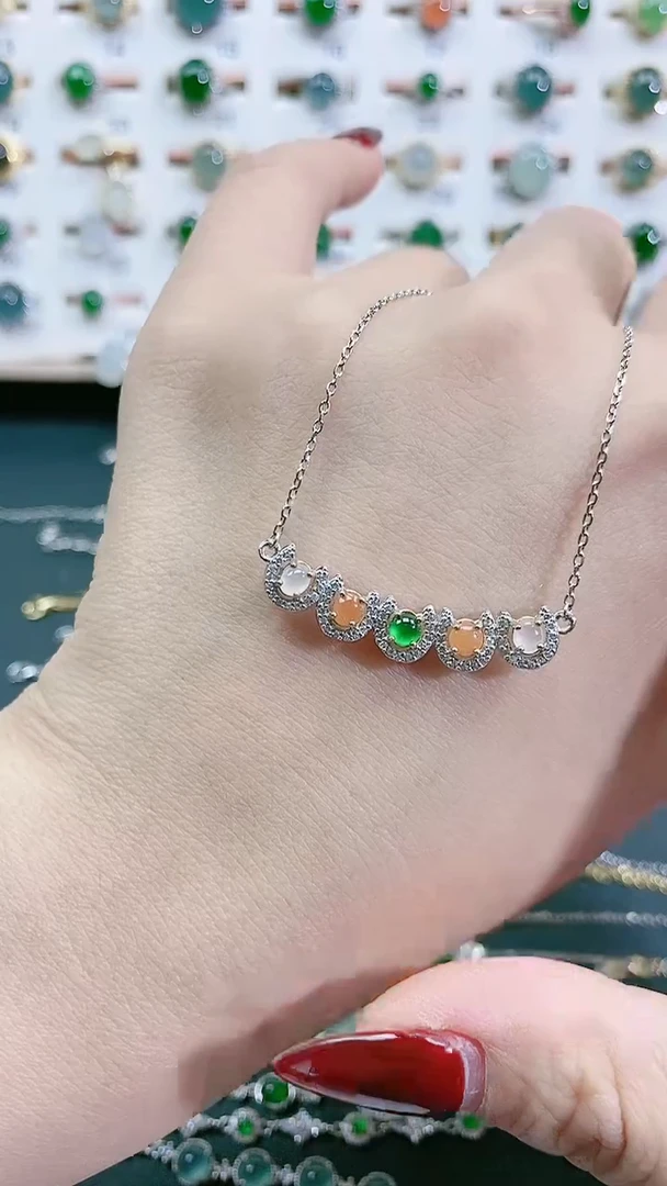 颈饰银S925镶嵌翡翠天然翡翠