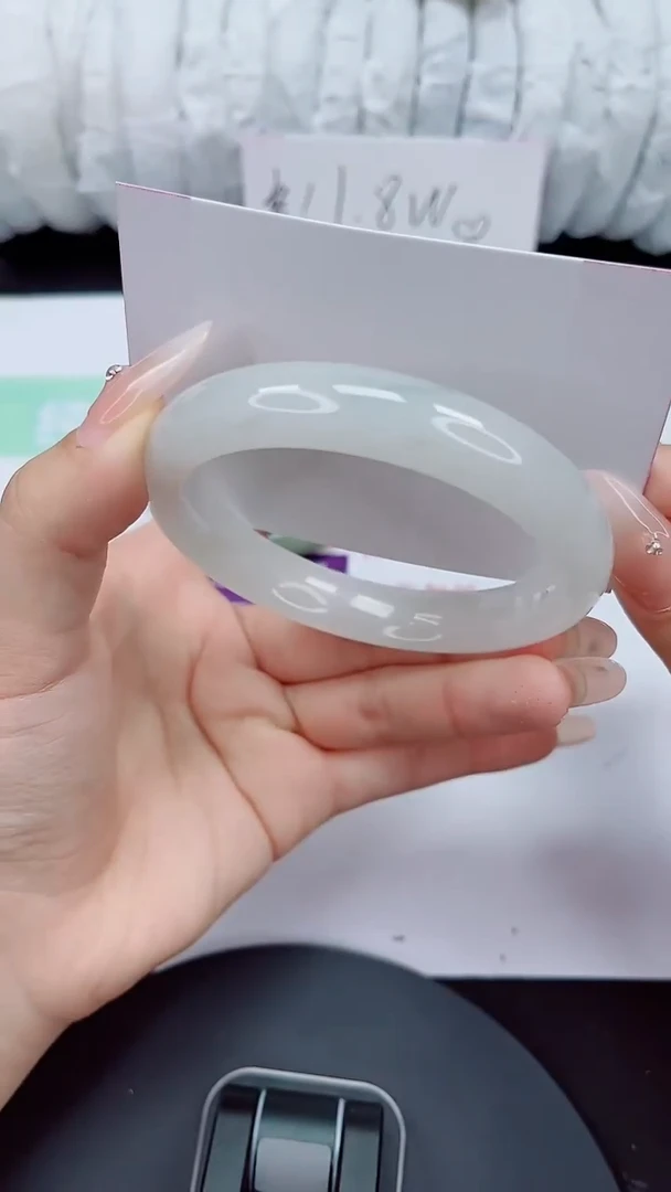 石英质玉手镯未镶嵌54-60/61