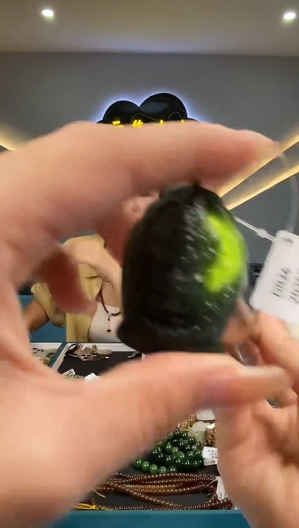 和田玉未镶嵌颈饰拍一发一