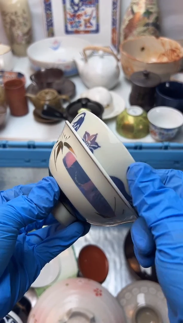 盖碗倾***衣全场满18包邮 新疆西藏不包邮