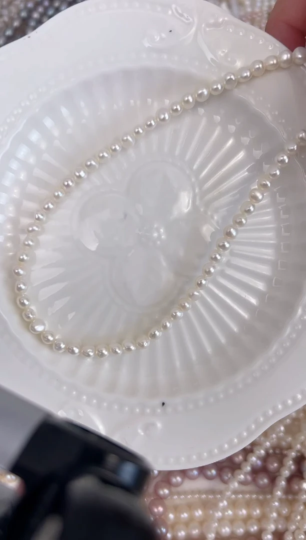 未镶嵌淡水珍珠裸链一条58