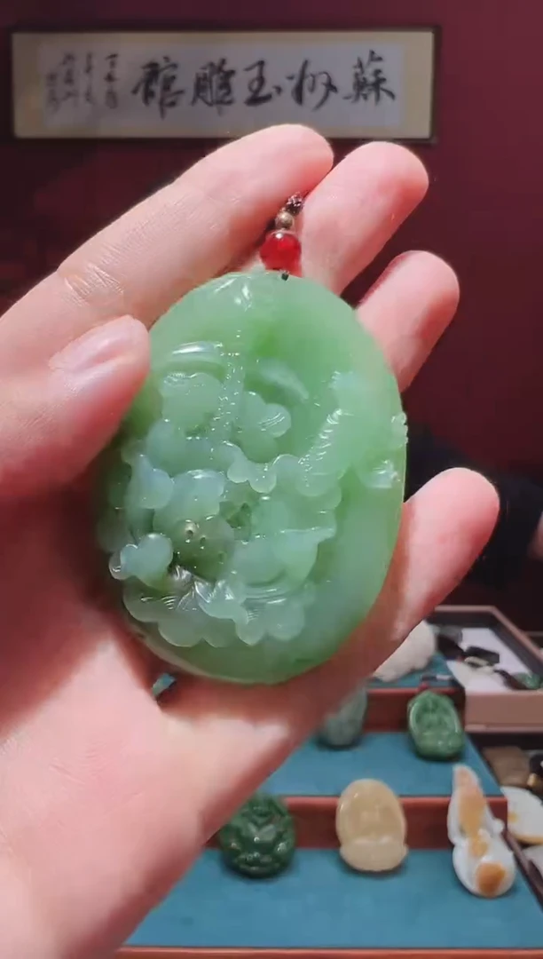 和田玉未镶嵌吊坠(不含链)1