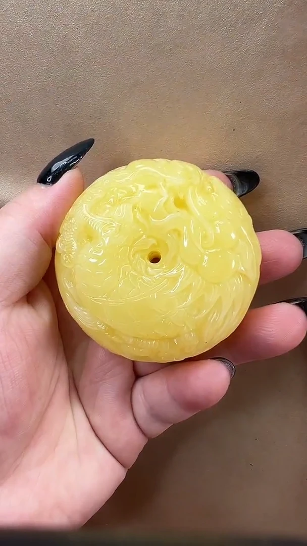 琥珀颈饰未镶嵌吊坠