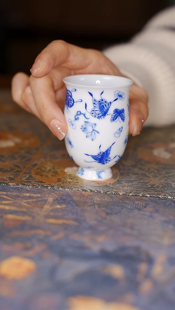 【闪购商品】杯铭墨 青花蝴蝶闻香杯