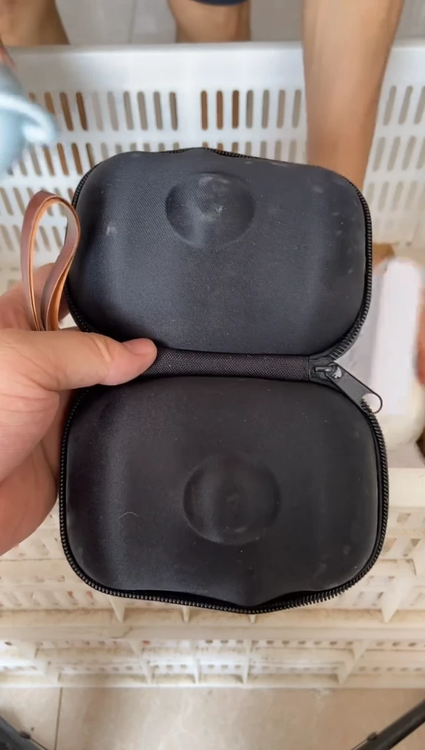 无运费险有瑕疵的摄影的产品有使用过的痕迹有点脏介意勿拍