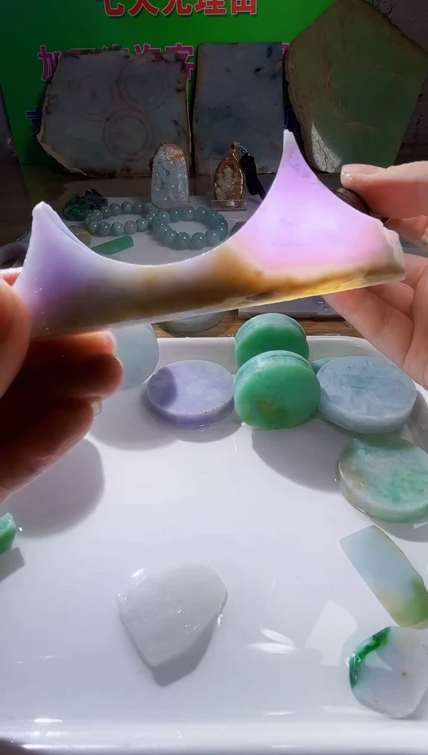 翡翠未镶嵌颈饰翡翠A货491