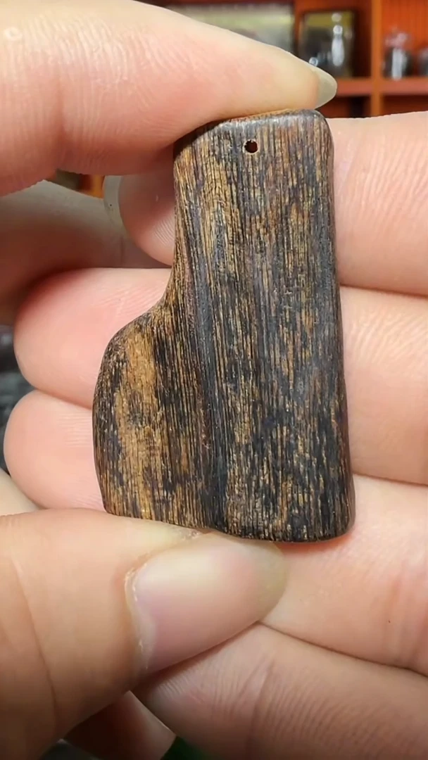 沉香吊坠21号沉水红土多样性发一