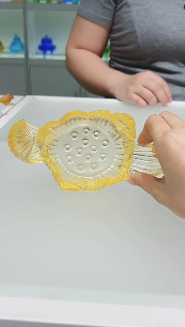 手工艺品琉璃卢*县古法琉璃底座