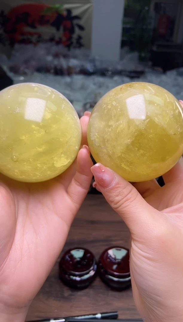 【闪购商品】水晶黄球7±/686未镶嵌多样性发一件