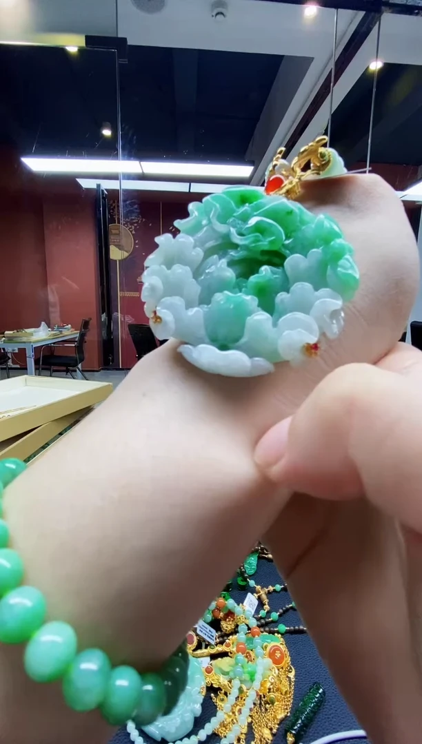 颈饰未镶嵌翡翠翡翠吊坠