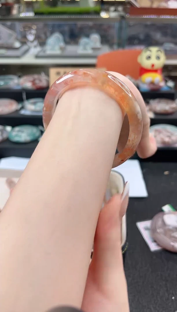 未镶嵌手镯石英质玉尘*丷圈口（赠品镯心）