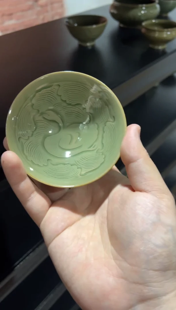 微瑕】耀州窑海水游鸭纹斗笠一个