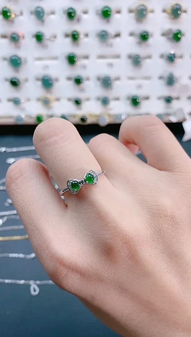 【闪购商品】翡翠戒指银S925镶嵌天然翡翠