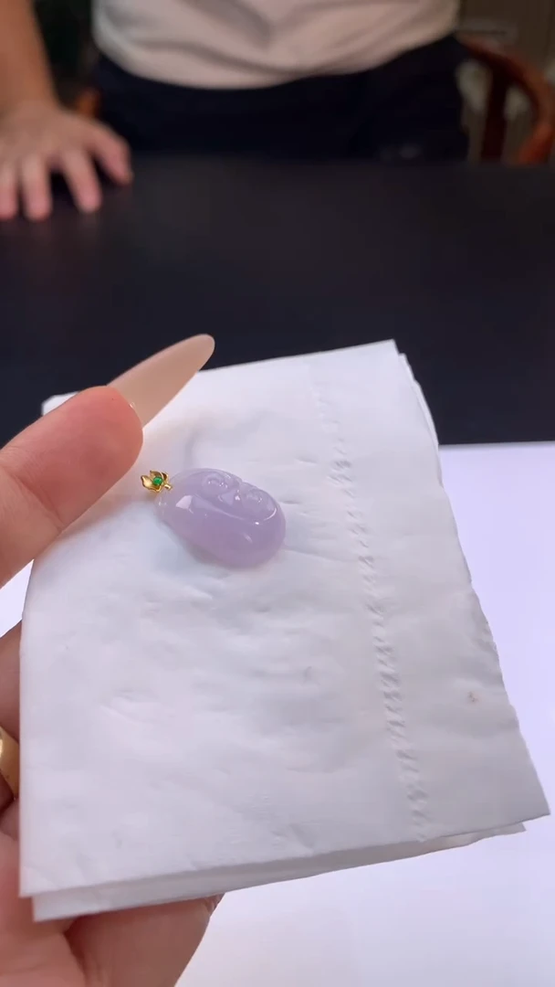 翡翠18K金镶嵌颈饰梁*航翡翠