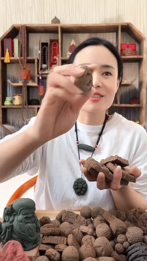 【闪购商品】泥塑鹅梨帐中香龙虎牌