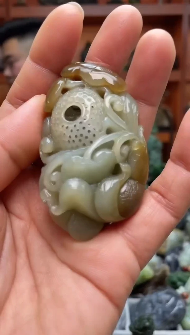 未镶嵌和田玉把件1