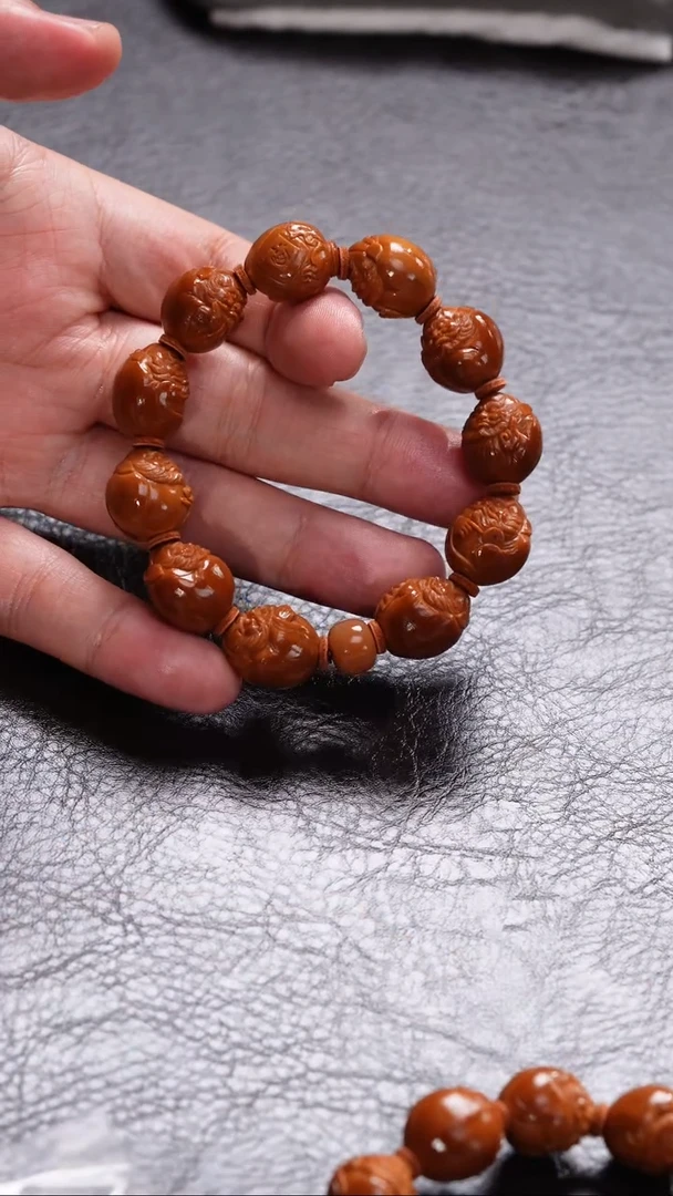 橄榄核吊坠橄榄核