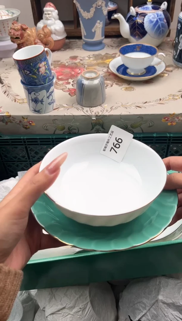 瓷片?*?B         766