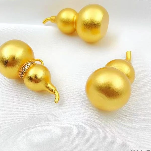 18K 金镶嵌斜配葫芦吊坠a16