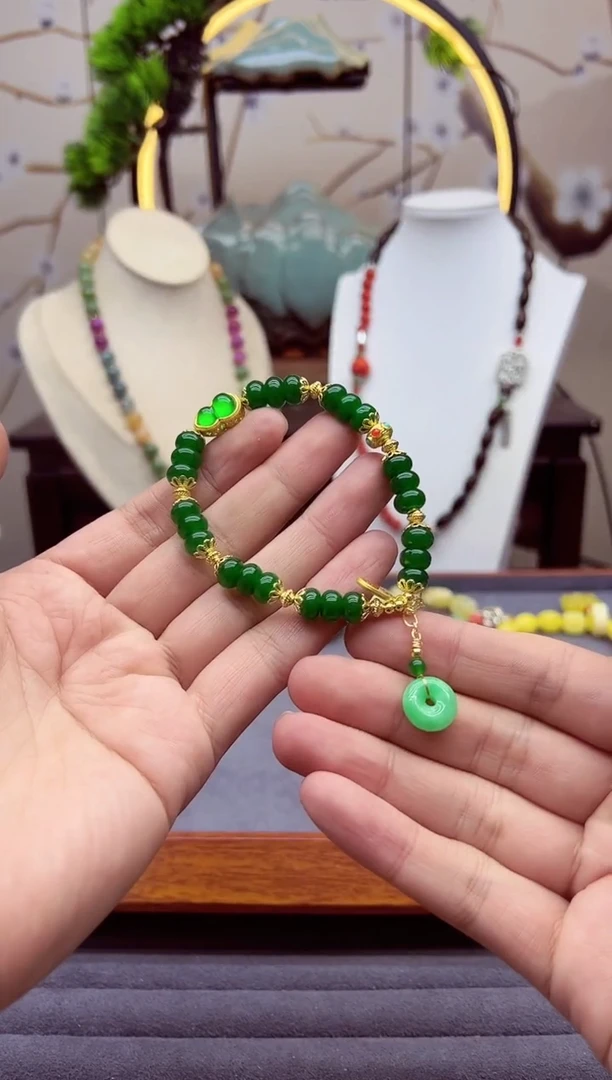 【闪购商品】翡翠手链14K金镶嵌S496```