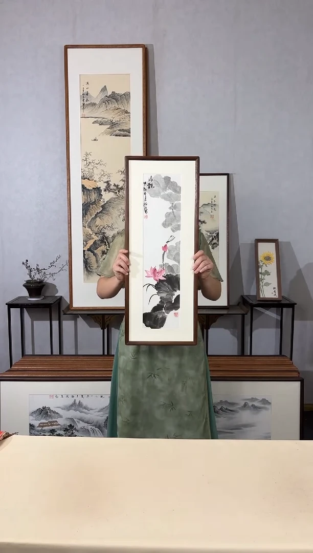 国画手绘*荷花*28*72cm实木框