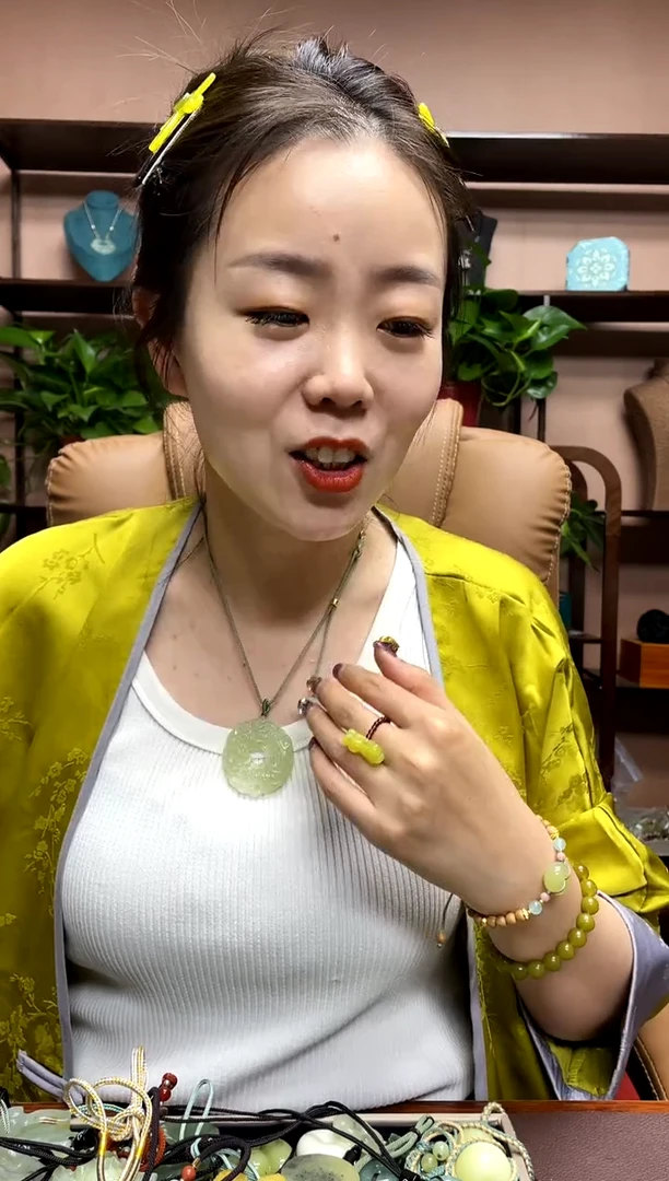 岫玉未镶嵌吊坠多样性发货其中发一