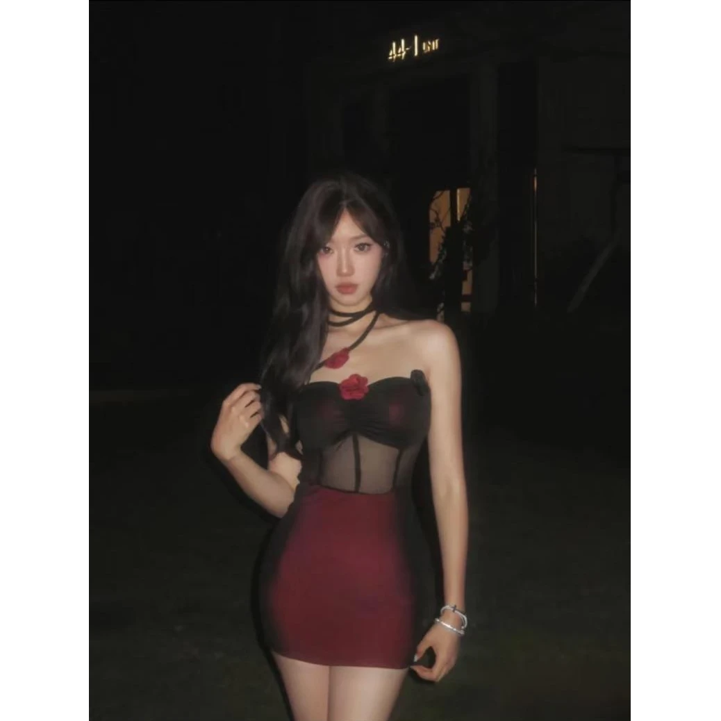 吊带【80-180斤】性感花朵绑带拼接网纱镂空抹胸显瘦挂脖包臀裙