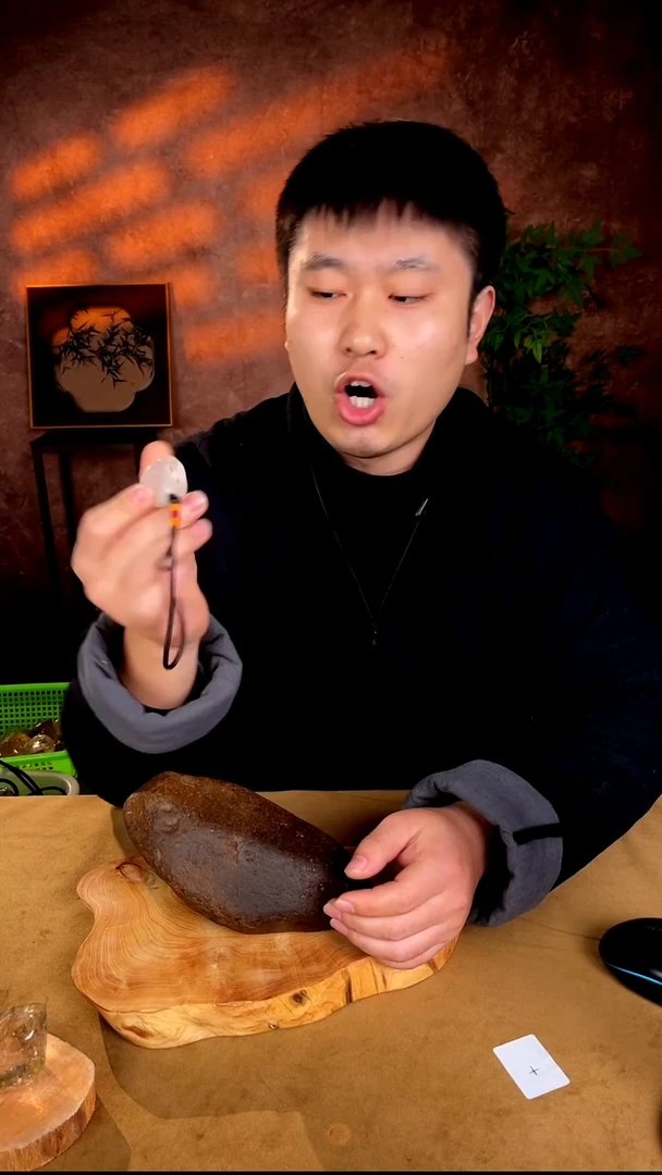 水晶摆件未镶嵌1