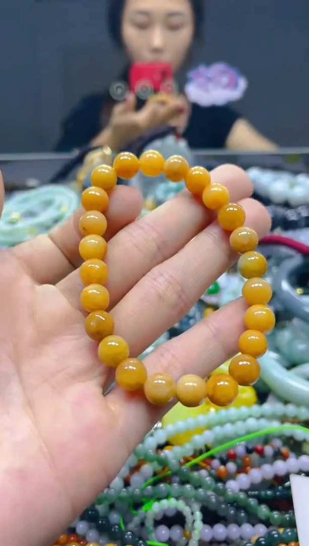 颈饰未镶嵌翡翠7MM/Z/翡翠A货，一件也是批发价