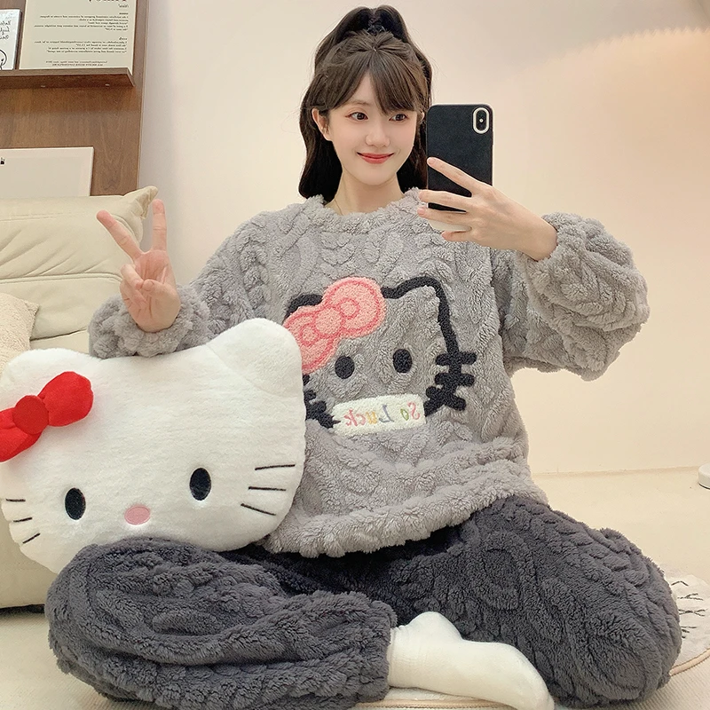 超大码珊瑚绒睡衣女冬季长袖长裤可爱胖MM200斤加厚绒爆款家居服