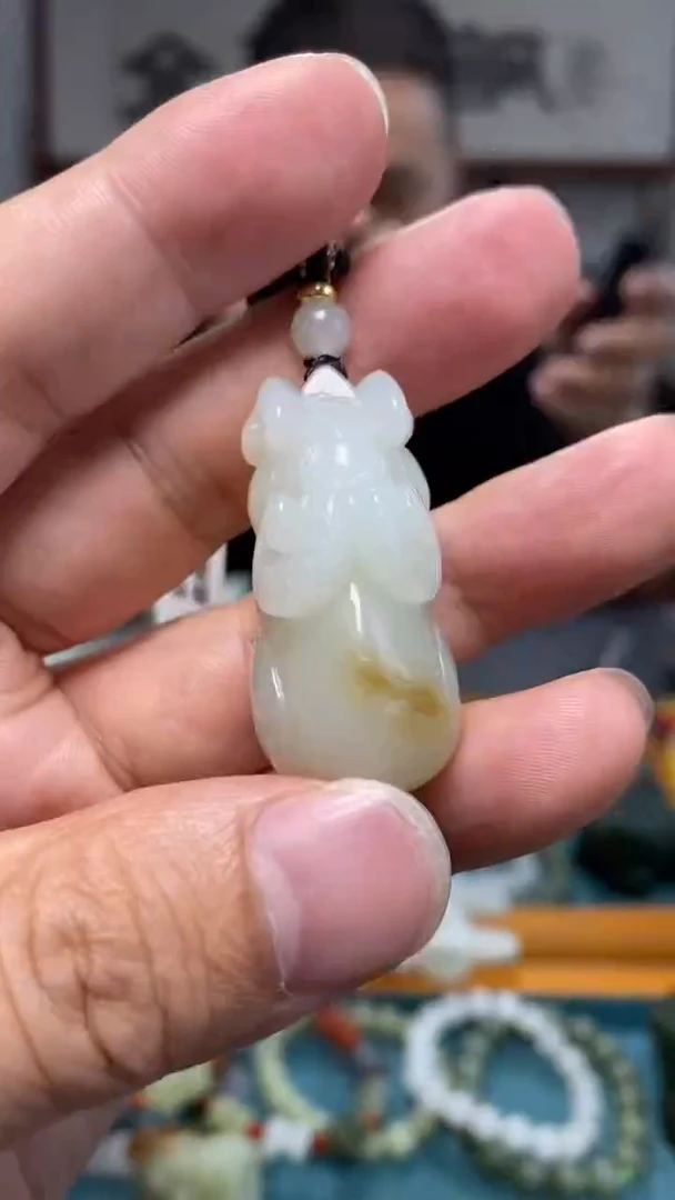 颈饰未镶嵌和田玉49