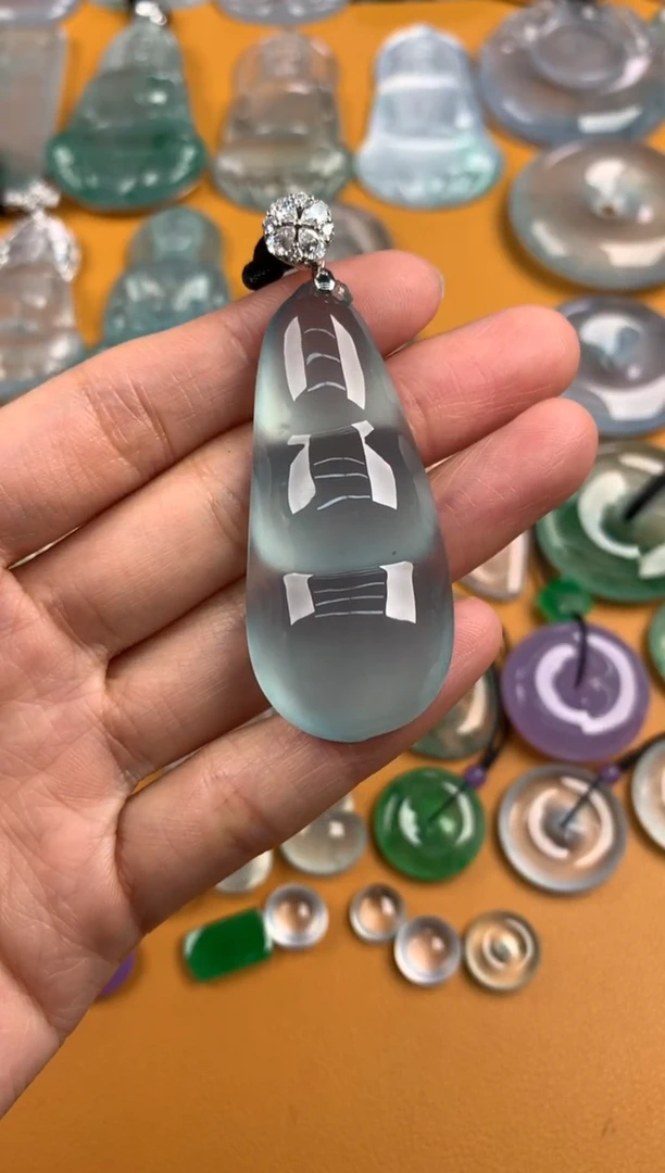 颈饰未镶嵌翡翠51.5-22.8-9.7