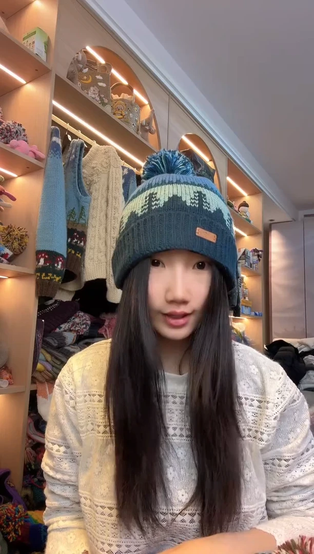 羊毛美利奴深蓝色小树翻边