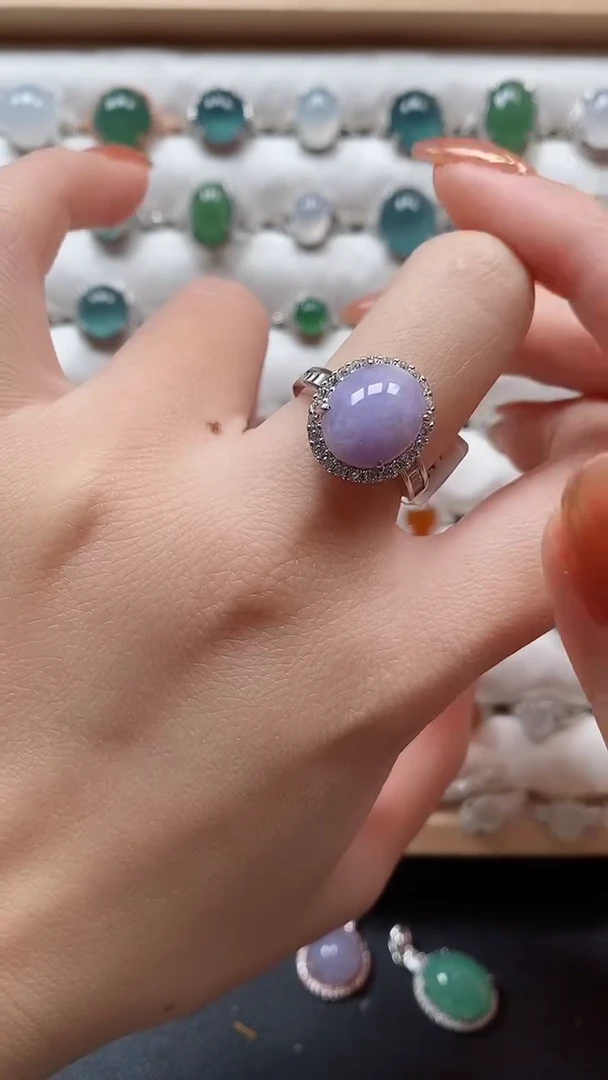 【闪购商品】翡翠戒指银S925镶嵌一物一证一礼盒