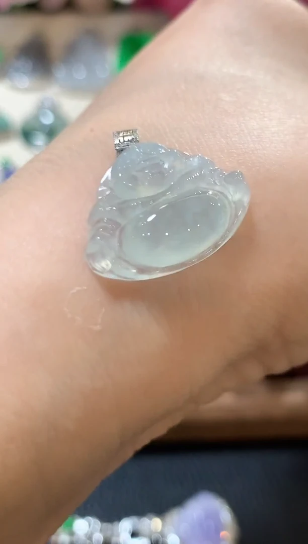 吊坠(不含链)18K金镶嵌翡翠z6
