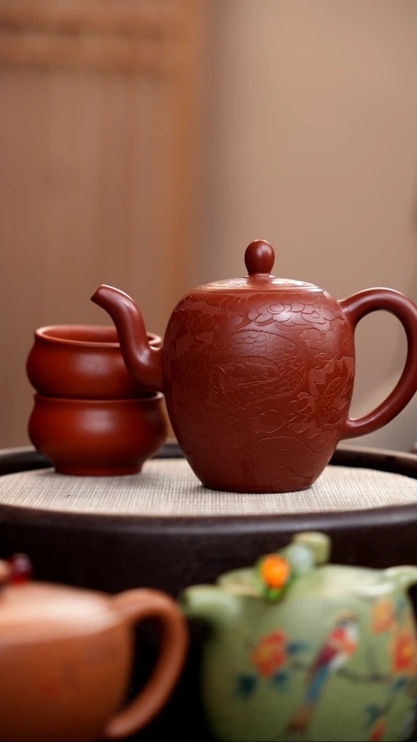 【闪购商品】紫砂茶壶朱泥美人肩刻龙凤呈祥+2杯009