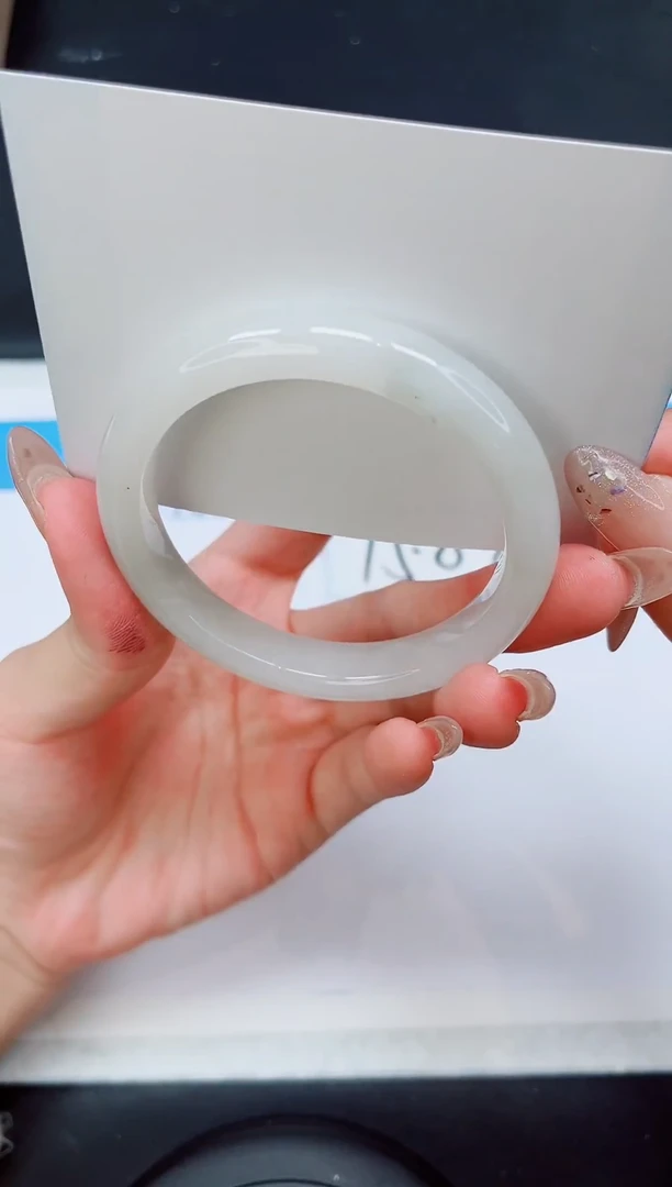 未镶嵌手镯石英质玉A64-57.8