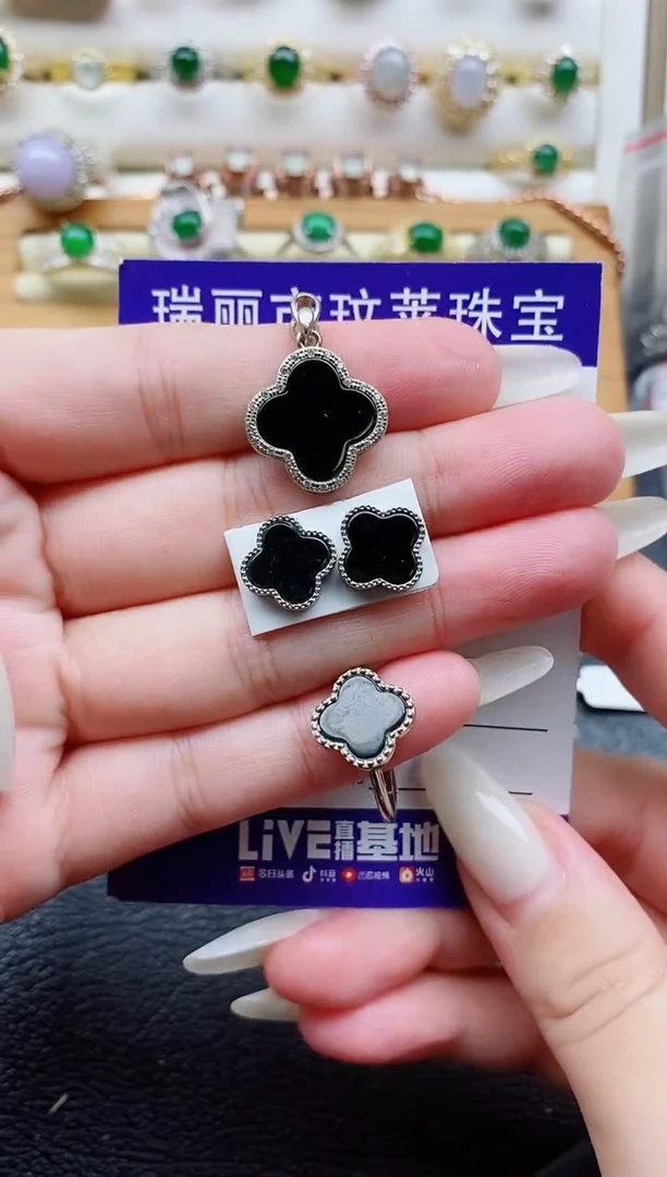 银S925镶嵌戒指翡翠1