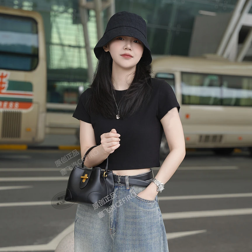 塞飞洛CEFIRO秋冬头层牛皮胶囊水桶包百搭单肩斜跨小包 977