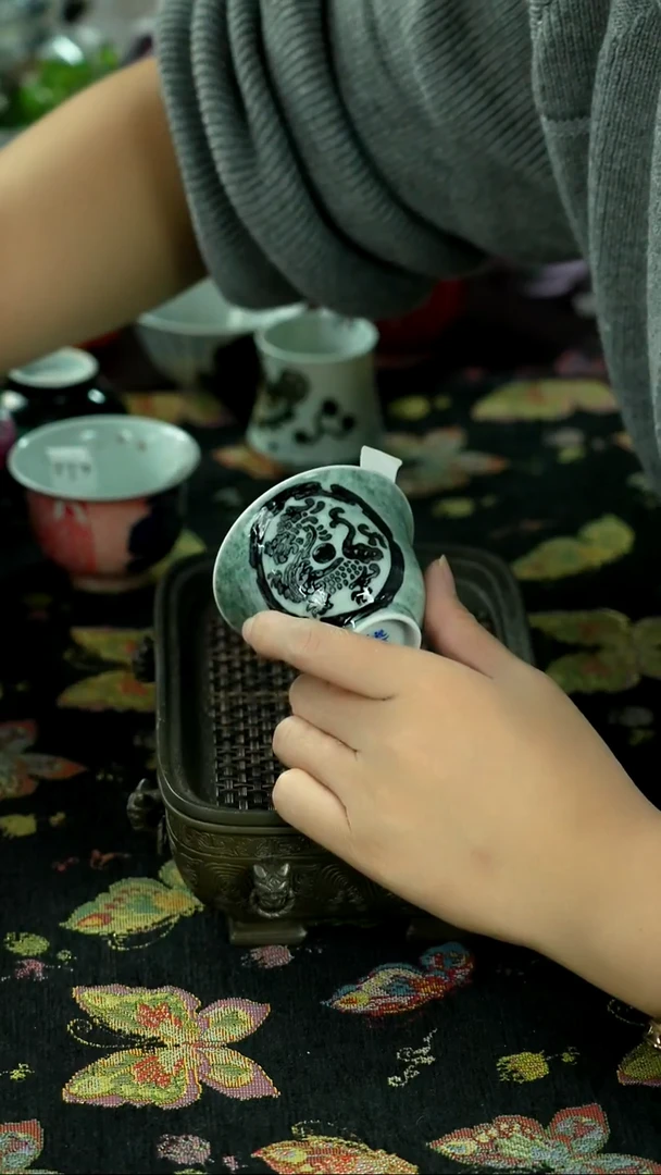 今天炸绝版茶具 蹲蹲更健康