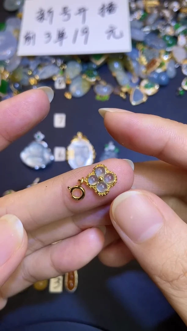 翡翠银S925镶嵌吊坠(不含链)1