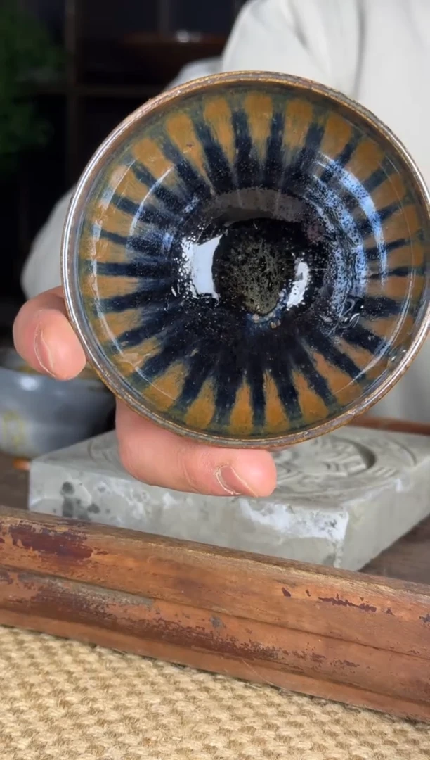 平阳窑手作黑釉铁锈花主人盏