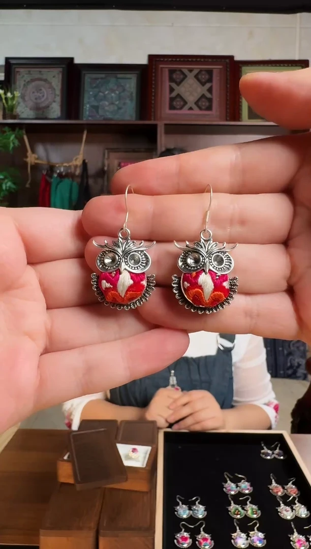 刺绣贵州苗绣非遗集市A8728