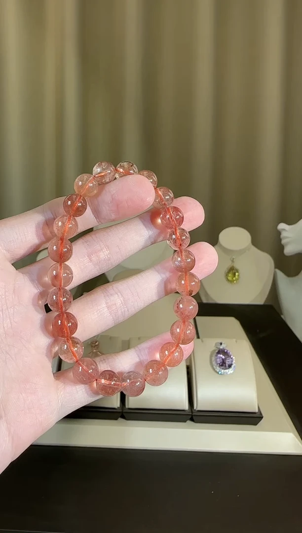 【闪购商品】水晶手串未镶嵌9mm红兔毛